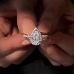 18K Tear Drop Ring in Zircon DIVIJEWL_RING34.2
