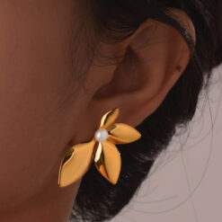 IG Style Elegant Streetwear Leaf Earrings - 18K Plated Treasure 11 Elegant Streetwear Leaf Earrings DIVIJEWL_EARR38.2