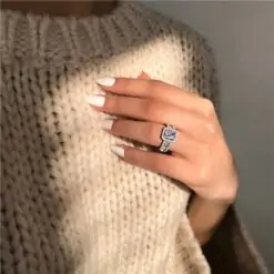 Luxury Ring Encrusted With High Quality Stone DIVIJEWL_RING47.2