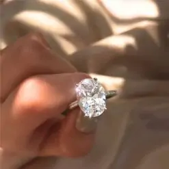 Oval Cut 18K White Gold Zircon Ring DIVIJEWL_RING70.1